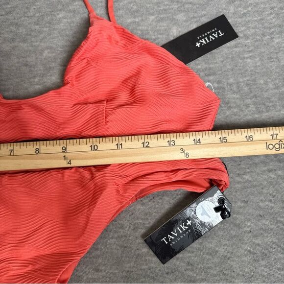 Tavik Jett Triangle Bikini Set Women's Large Camellia Nylon Stretch Swimwear - Picture 2 of 5